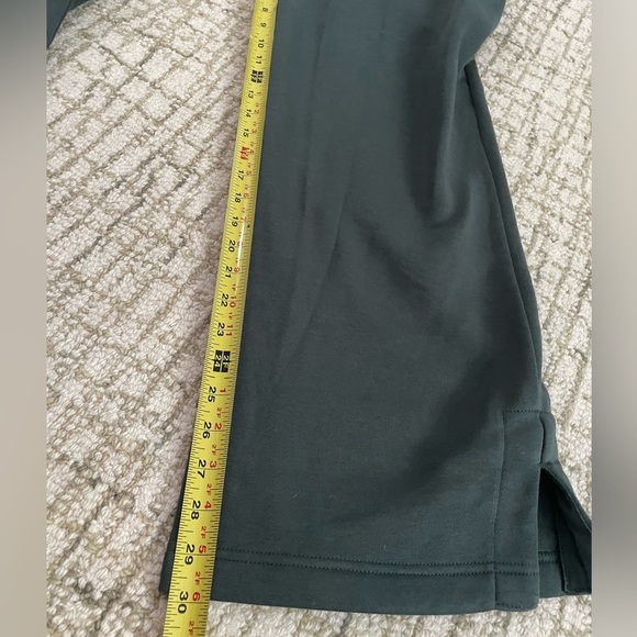 Nike Sportswear Phoenix Fleece High Waisted Wide Leg Sweatpants - Picture 10 of 10